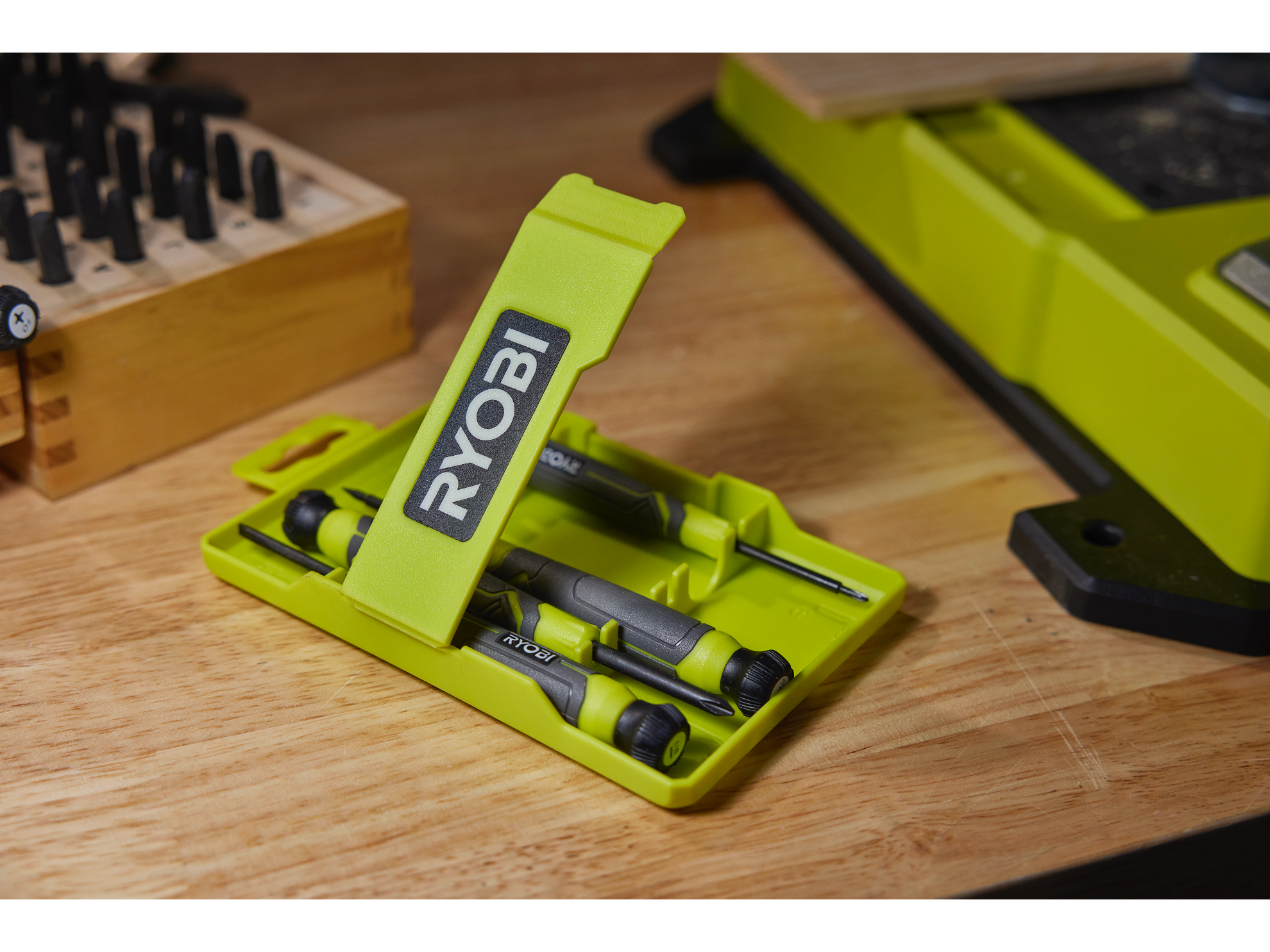 ab38406f28f54a639f100b1ccfaa28f1_2000x2000.png